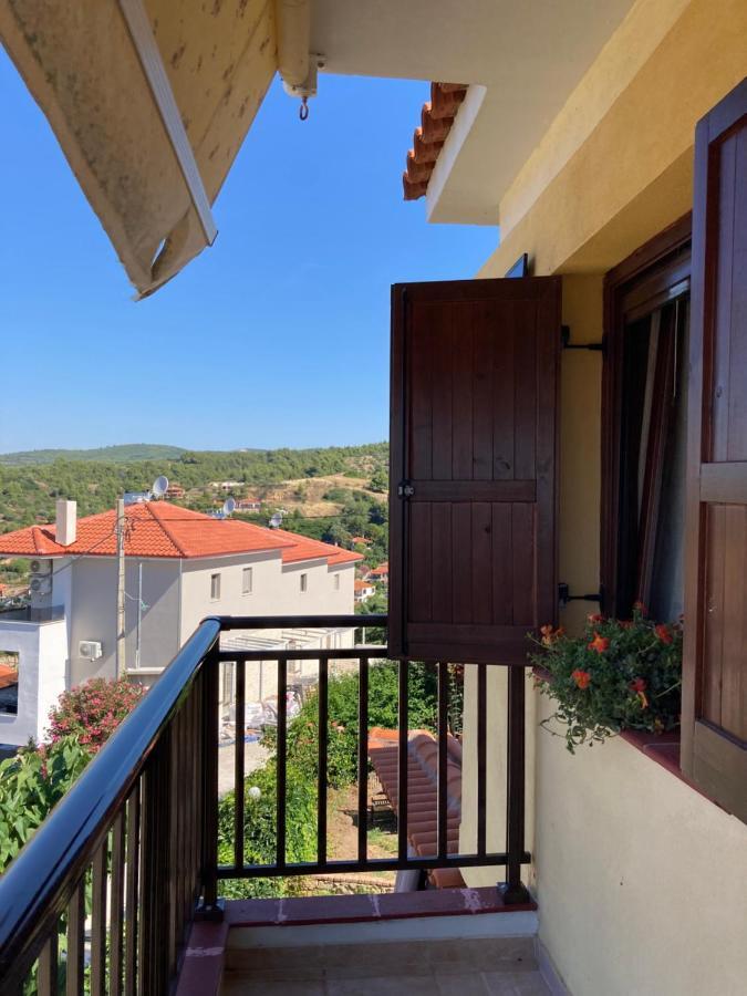 Nikiti Seaview Apartment Exterior photo