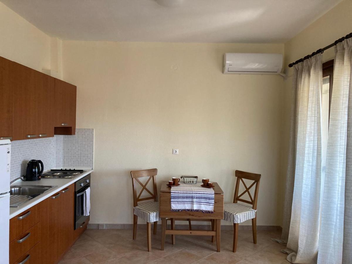 Nikiti Seaview Apartment Exterior photo