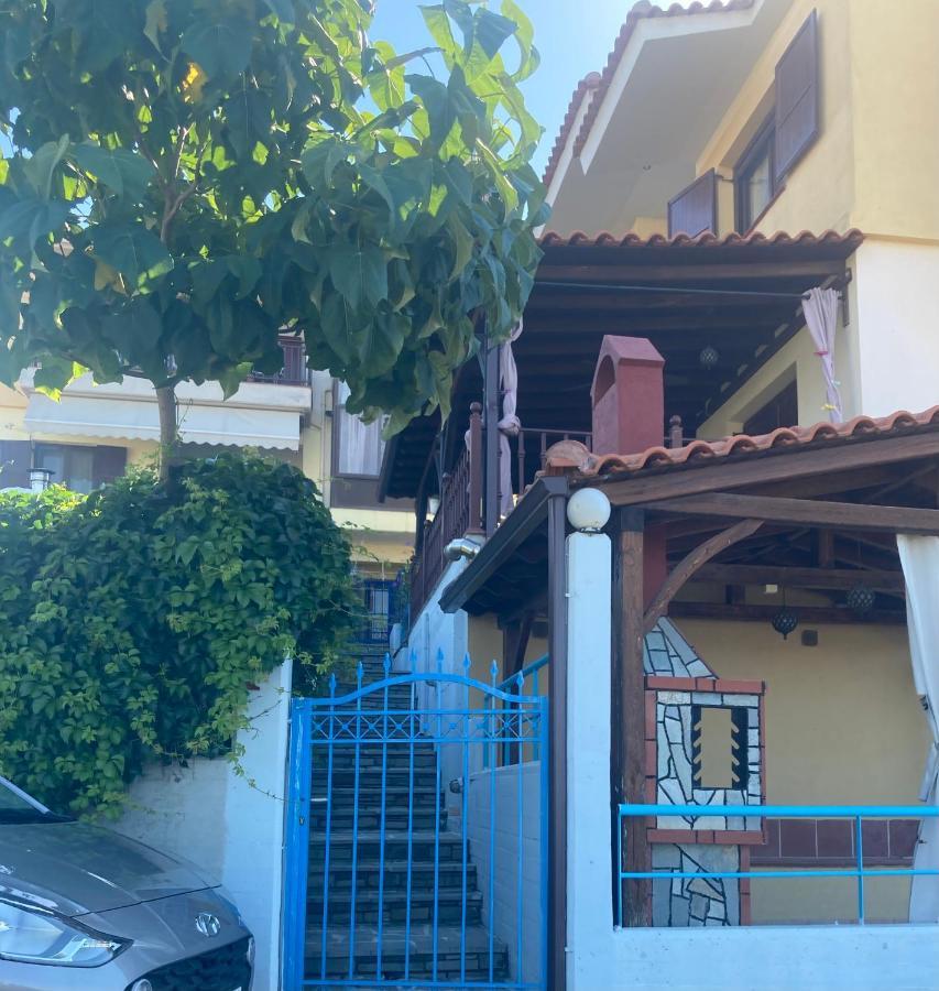 Nikiti Seaview Apartment Exterior photo
